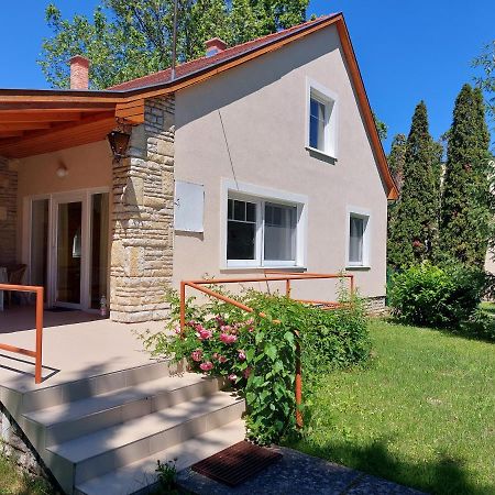 Hostel Замарді Екстер'єр фото